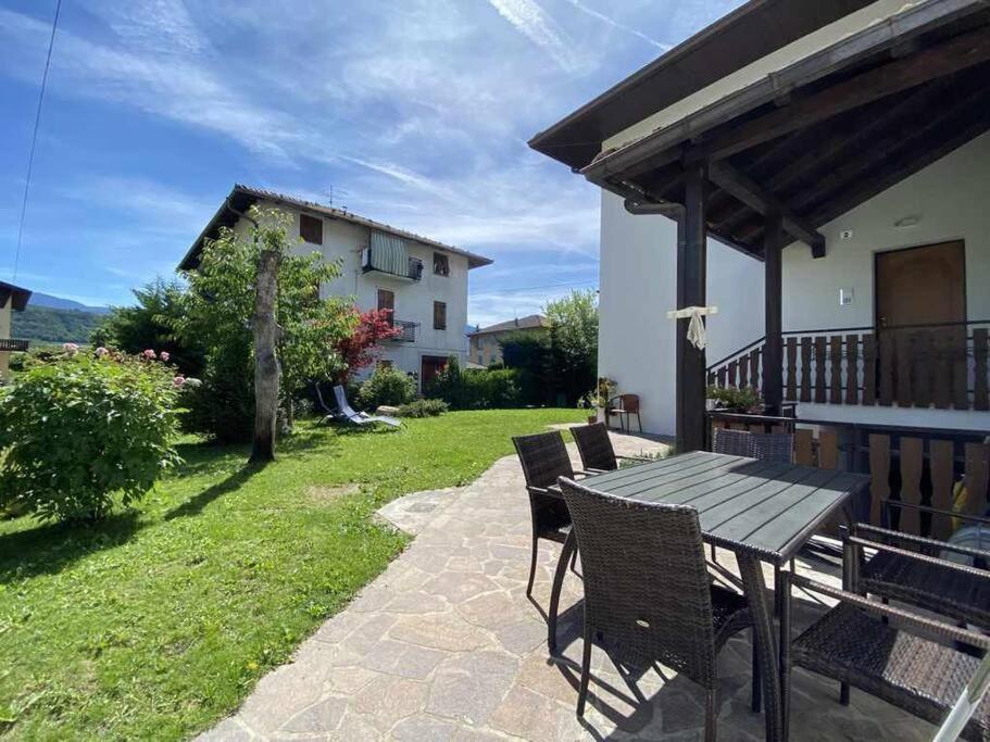 Apartamento Casa Del Tempo Rosa Tassullo Ospitar Exterior foto